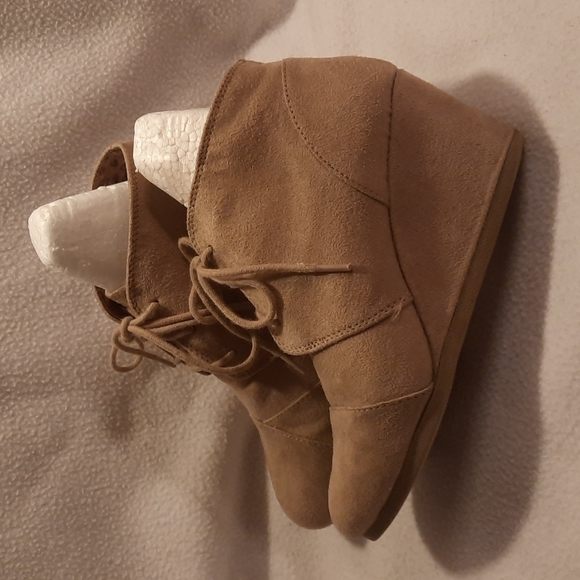 City classified tan dress boots - Picture 3 of 8